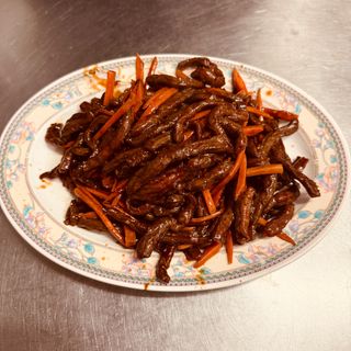 83.Tiras de ternera estilo Tze-Chung