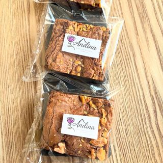 Cuadrado De Brownie Con Nuez