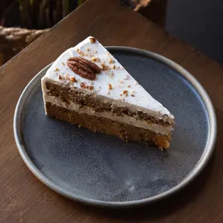 CAKE CLUB (Brown Butter Carrot Cake)