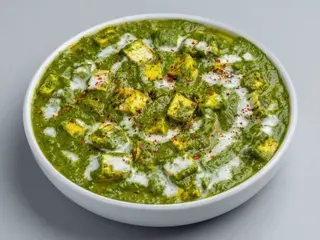 Palak paneer