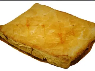 EMPANADA DE ATUN