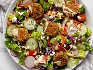 FALAFEL SALAD
