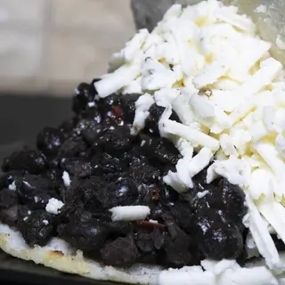 Arepa Domino (1 Uds.)