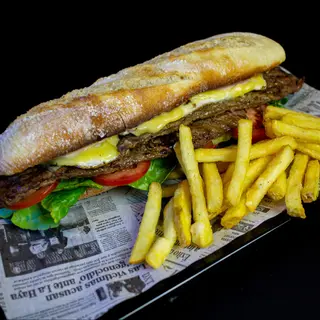 Sánguche De Lomito De Ternera