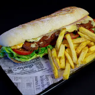 Sánguche De Milanesa De Pollo