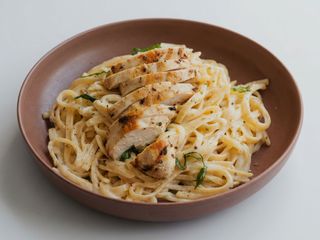 Pollo alfredo pasta