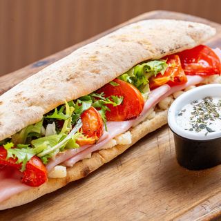Sándwich De Jamón Cocido
