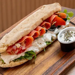 Sándwich De Burrata