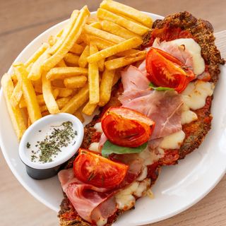 Milanesa Nápoles