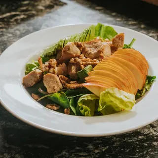 Ensalada De Aguacate Y Queso Azul