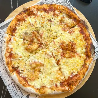 Pizza 4 Quesos (33 cm)