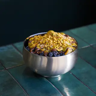 Pistachio bowl