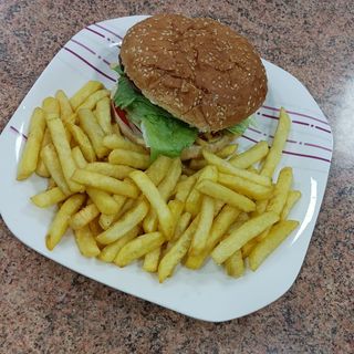 Hamburguesa de la casa triple