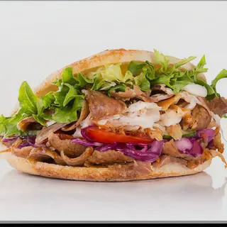 Kebab con patatas y carne