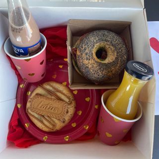 REGALO INCLUSION BOX