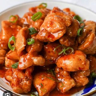CHILLI CHICKEN