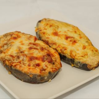 BERENJENA RELLENA (Pollo o Ternera)