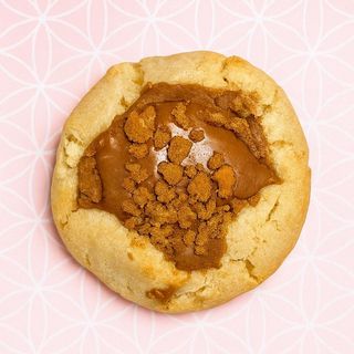 Crumbl Cookie Lotus