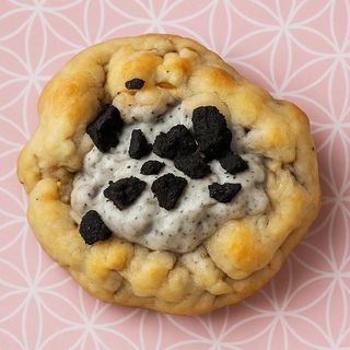 Crumbl Cookie Oreo