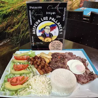 PLATO DE LA CASA.