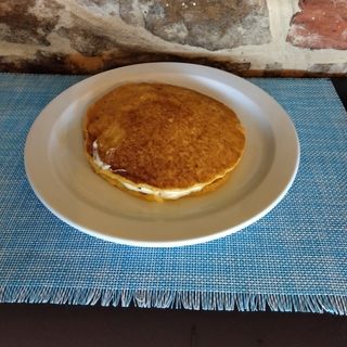 CACHAPA DE QUESO LATINO FUNDIDO