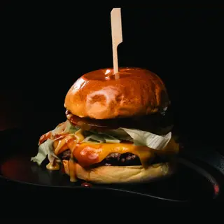 Hamburguesa La Clásica