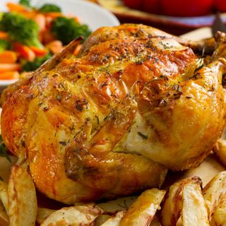 Pollo asado con patatas