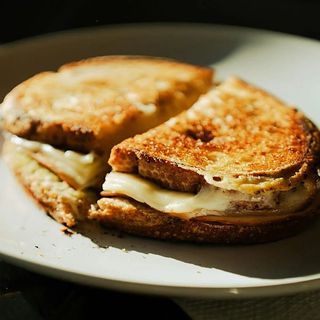 Sándwich mixto con tartufo