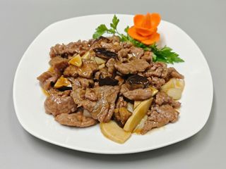 Ternera Con Bambú Y Setas