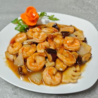 Langostino Con Bambú Y Setas