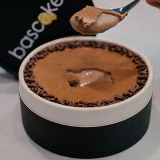 Tarta de queso y Chocolate con leche Varlhona