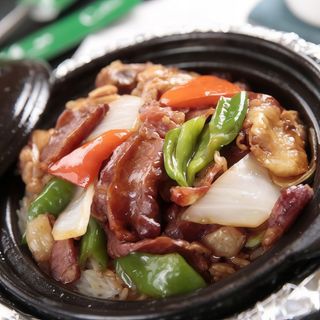Arroz claypot con marisco