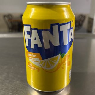 Fanta Limón