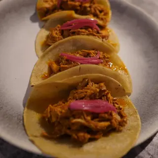 Tacos Cochinita (4 Uds.)
