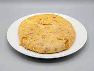 Tortilla de patata y cebolla 5 huevos