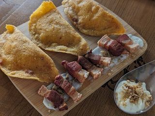 Empanaditas de Chicharron