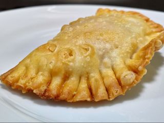 EMPANADILLA JAMON Y QUESO 112GR