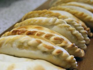 Empanadilla Argentina rellena de Pollo-95 g