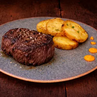Solomillo Angus con salsa
