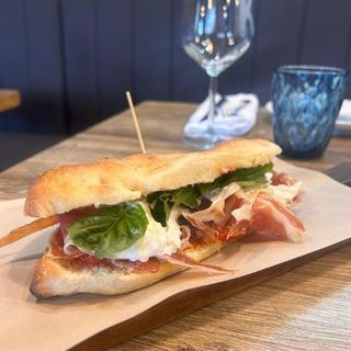 Skiafata marga ibérica