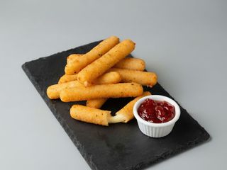 Palitos de mozzarella