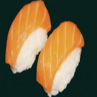 Nigiri de salmón (2 uds.)