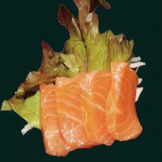 Sashimi de salmón (8 uds.)