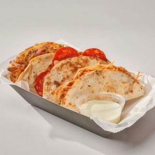 Quesachidas (3 uds.)