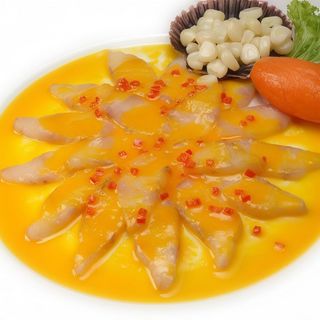 Tiradito En Crema De Ají Amarillo
