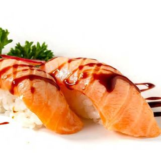 Niguiri De Salmón Flameado 2 Pzs.