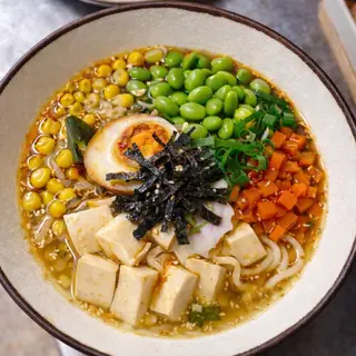 Ramen vegetal con tofu
