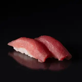 124.★NIGIRI ATÚN (2U)