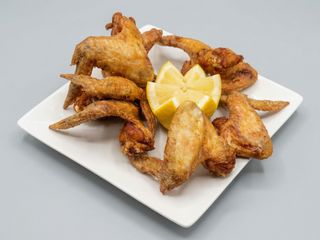 ALITAS FRITAS (8U)