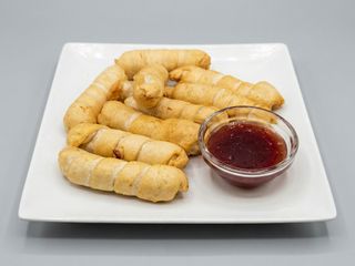 TEQUEÑOS CON SALSA (8U)